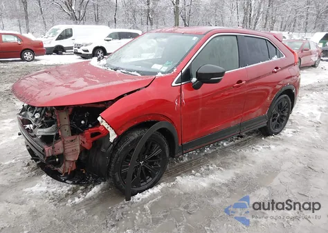 2020 Mitsubishi Eclipse Cross Sp 1.5T Awc z USA, uszkodzony, nr VIN JA4AT4AA8LZ008030